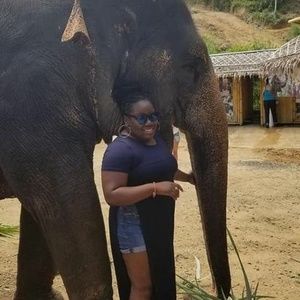 Meet your Posher, Vanessa